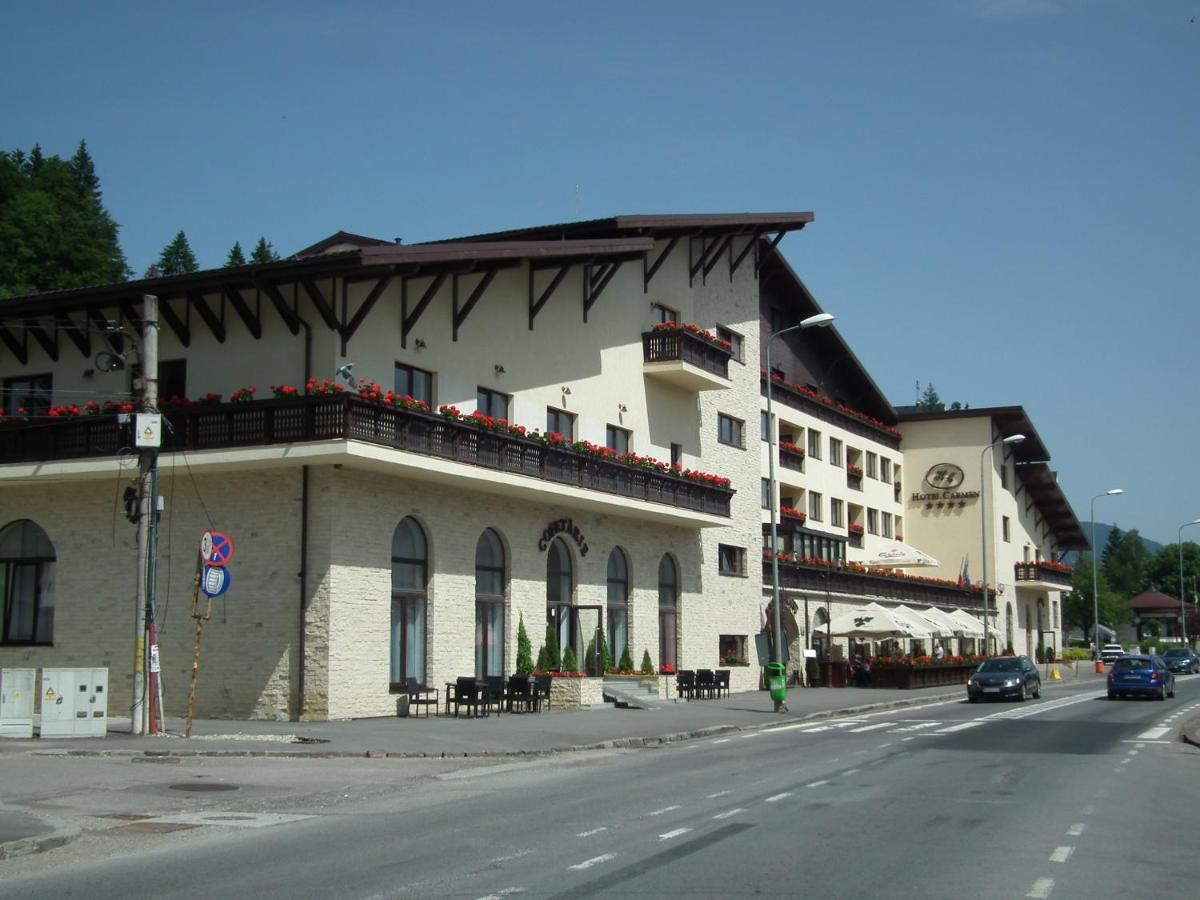 Hotel Carmen Predeal Exterior photo